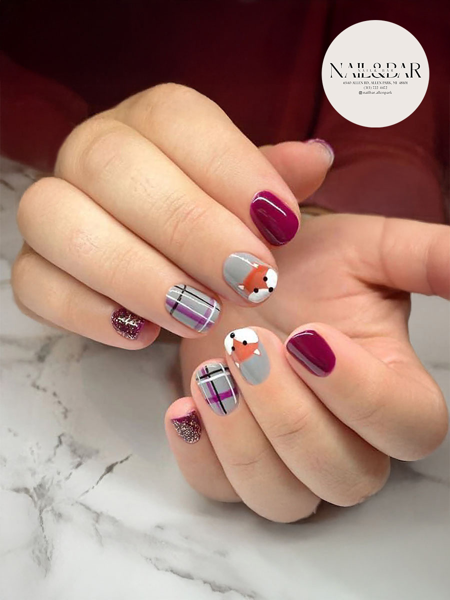 Nail & Bar